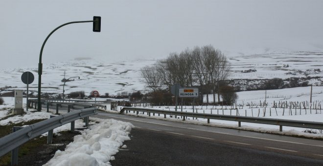 Tres puertos de Cantabria permanecen cerrados por la nieve