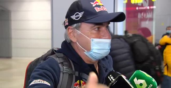 Carlos Sainz, a su vuelta del Dakar: "Si el año que viene sigue igual nos adaptaremos, si es que volvemos"