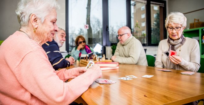 Otras miradas - El decenio del envejecimiento saludable y el futuro de las residencias de mayores