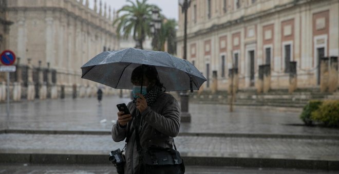 Lluvias fuertes hoy en el oeste de Galicia y heladas en amplias zonas: consulta el tiempo de tu comunidad