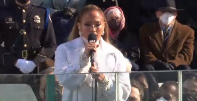 JLo deslumbra en la ceremonia de investidura de Joe Biden