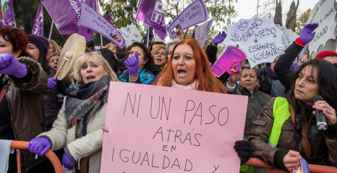 Multas desde 300 euros a medio millón: las claves de la ley para que discriminar "no salga gratis"