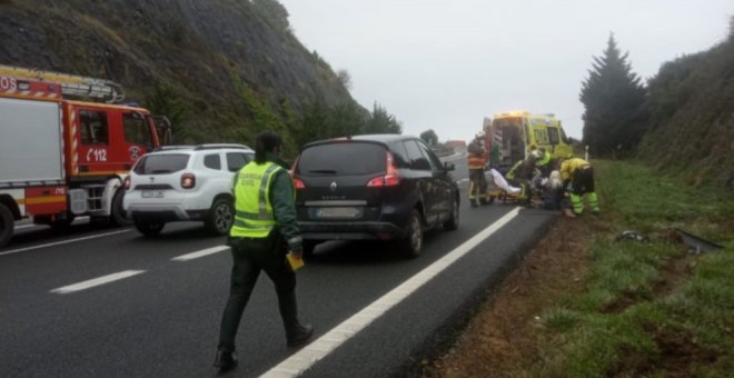 Tres heridos en un accidente en la A-8 a la altura de Castro Urdiales