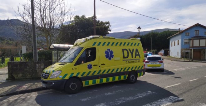 Herido un ciclista tras un choque con un coche en Sámano