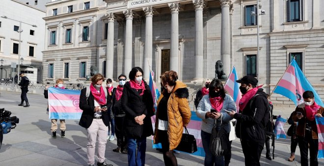 Las organizaciones trans dan un ultimátum para tramitar su ley en el Congreso antes de un mes