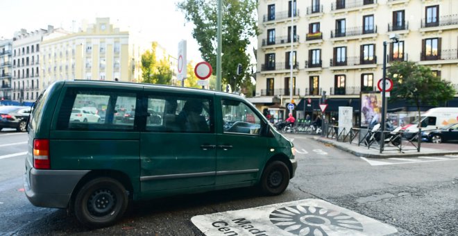 Les ciutats de més de 50.000 habitants hauran de tenir zones de baixes emissions a partir de 2023