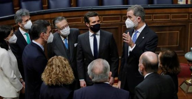 Casado utiliza la renovación de las instituciones del Estado para reclamar una vuelta del bipartidismo