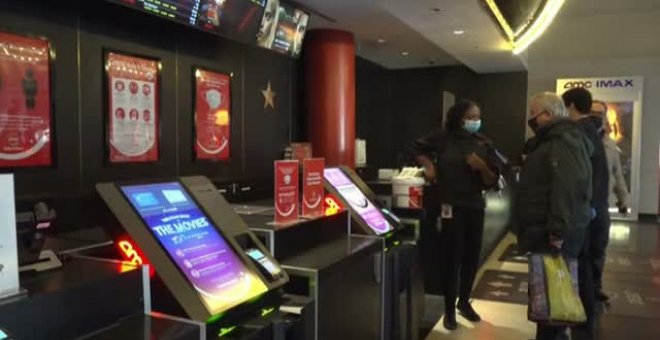 Reabren los cines de Nueva York tras meses cerrados por la pandemia