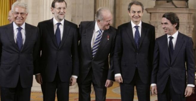 Los históricos errores de protocolo de Moncloa y Casa Real más allá de la espera de los reyes a Sánchez