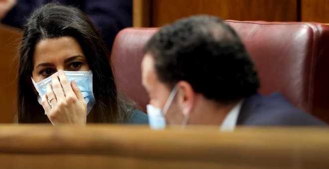 Diez diputados y tres senadores han dejado Cs tras la moción frustrada en Murcia y sus efectos en Madrid