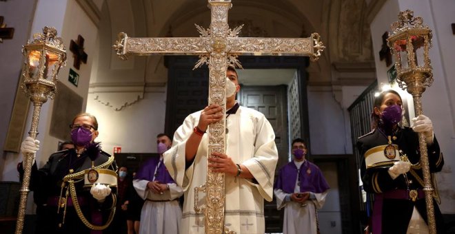 Dominio Público - La batalla electoral en Madrid: ¿creyentes contra ateos e infieles?