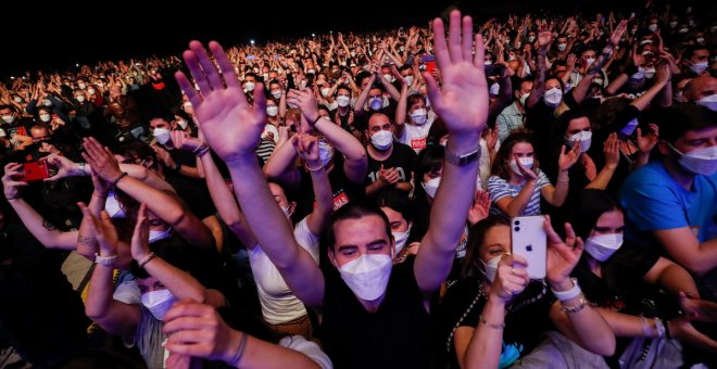 Sitges hará un ensayo con 400 personas sin distancia en bares musicales