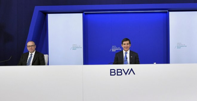 BBVA dice que destinara el importe de la venta de su negocio en EEUU a afrontar una mayor reducción de costes