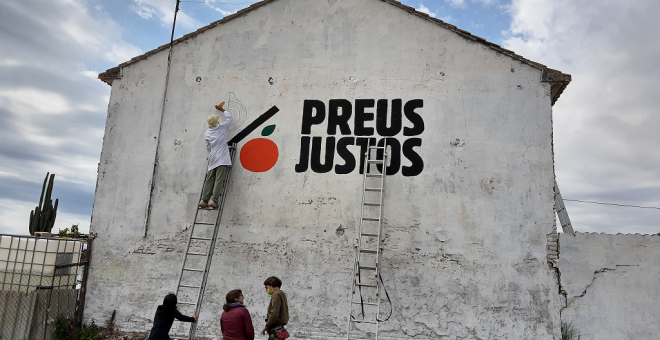 Una alianza inédita pone a los agricultores en el centro de la defensa de la huerta de València