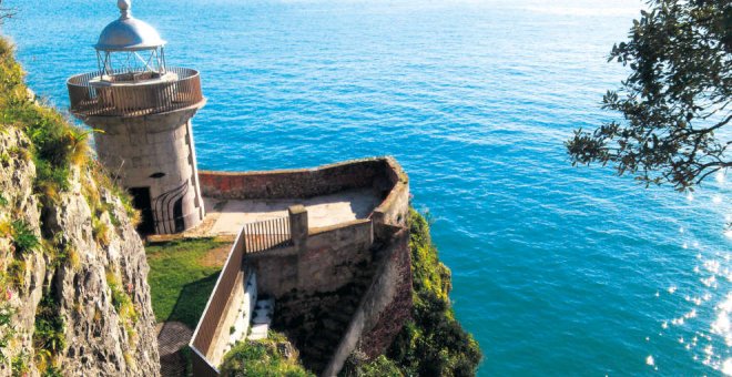 El acceso al Faro del Caballo se controlará en verano a partir de 2022