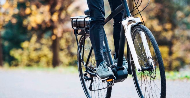 Novedades tecnológicas para bicicletas eléctricas: batería dual, cargador inteligente y mucho más