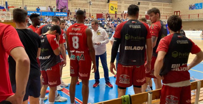 El tercer cuarto condenó al Grupo Alega Cantabria en el último baile de la temporada