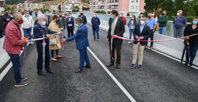 Renovado y ampliado el puente sobre el río Asón tras una inversión de 850.000 euros