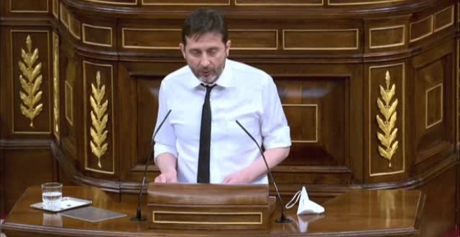 Rafa Mayoral: "Al gobernador del Banco de España habría que correrlo a gorrazos"