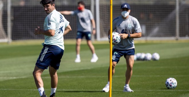 Las Fuerzas Armadas vacunarán este viernes en Las Rozas a la selección española de fútbol