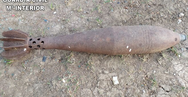 Chatarreros encuentran en Toledo una bomba de la Guerra Civil dentro de un armario que iban a reciclar