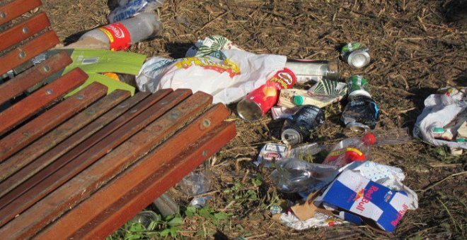 57 denuncias por no llevar la mascarilla y 47 por beber en la calle, balance del fin de semana en Santander