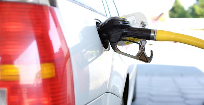 La gasolina alcanza su precio más alto en siete años