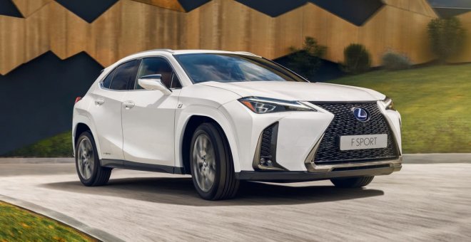 Lexus UX 250h 2022: lo que cambia, y lo que no, en el SUV híbrido compacto de Lexus