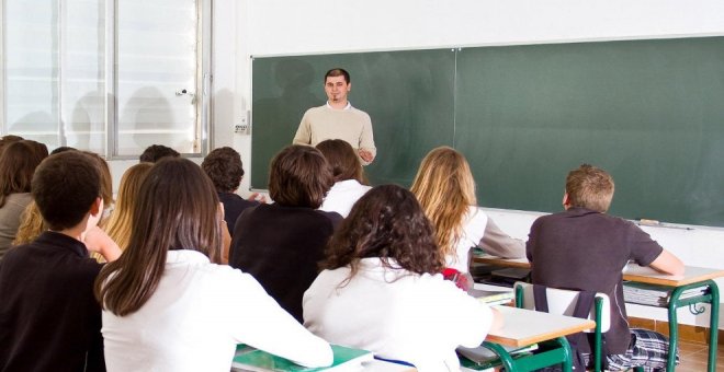 Educación cifra en menos de un 1% el seguimiento de la huelga de interinos