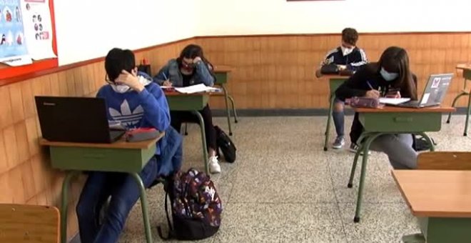 ¿Es prioritario vacunar a los adolescentes entre 12 y 18 años?