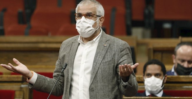 Carrizosa inflama el Parlament comparant el cas de l'escola de Canet amb l'assassinat de Miguel Ángel Blanco a Ermua