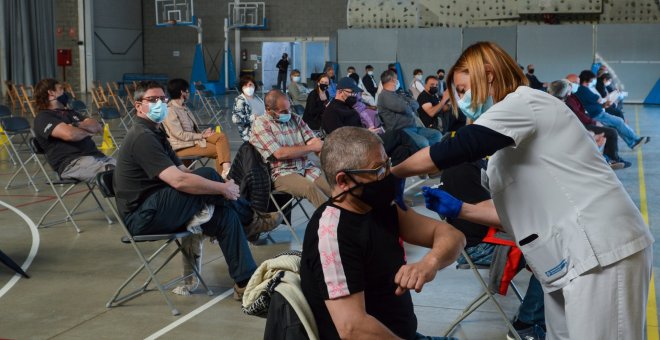 1 de cada 37 persones d'entre 15 i 29 anys de Barcelona s'ha contagiat de Covid les últimes dues setmanes