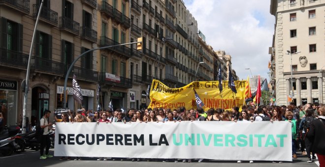 Una dècada de pols estudiantil contra la mercantilització de la universitat