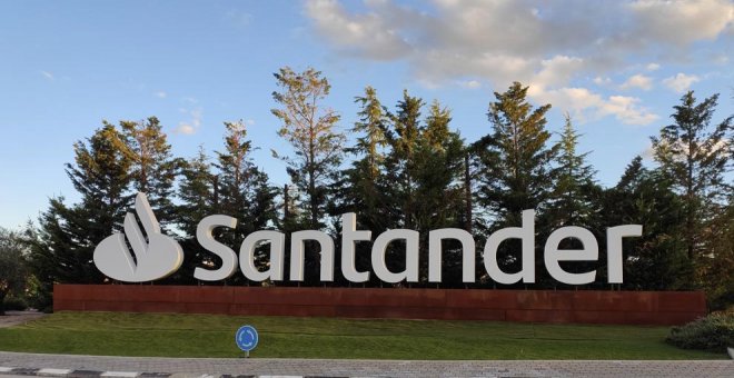 Santander consigue el contrato para prestar los servicios bancarios de la CNMV