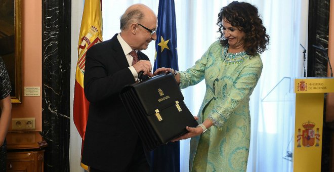 La oferta récord de empleo público se queda corta ante los recortes de Rajoy y Montoro