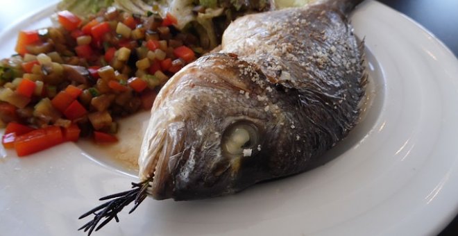 Pato confinado - Receta de verano: dorada a la brasa