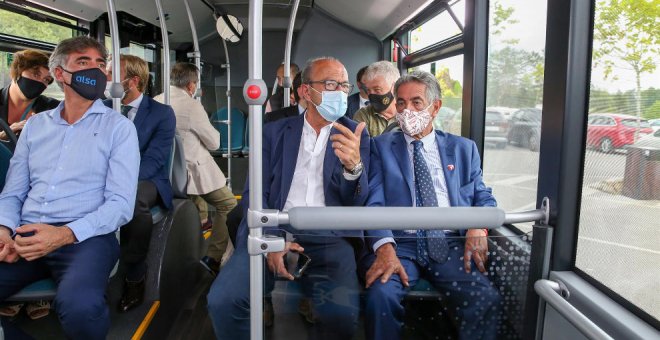 Cabárceno incorpora un 'ecobus' gratuito para visitar el parque sin mover el coche