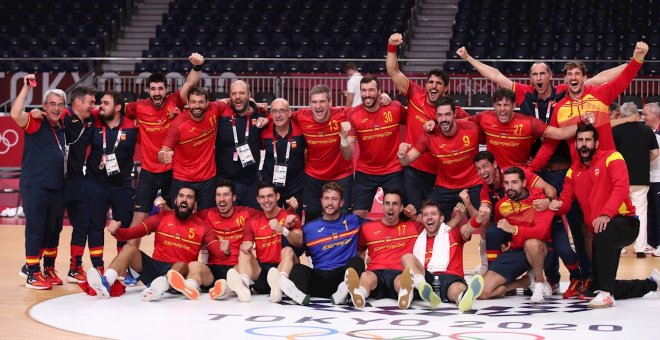 Los 'Hispanos' se hacen con el bronce en balonmano