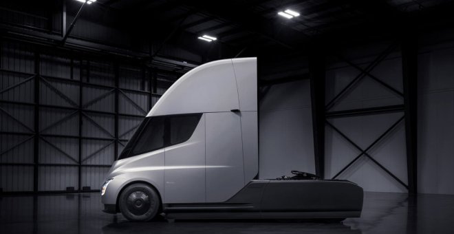 ¿Hasta 1 MW de potencia de recarga inalámbrica para el Tesla Semi? WAVE trabaja en ello