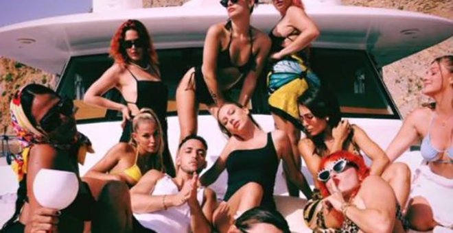 La foto de C.Tangana con mujeres reaviva las acusaciones al trap de machismo