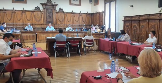 La negativa del PP a anular la medalla a Franco en Calatayud aboca al Ayuntamiento a una sanción millonaria