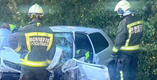 Dos heridos leves en una colisión en Rionansa