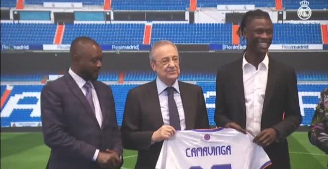 Camavinga ya porta la camiseta del Real Madrid