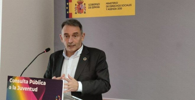 Enrique Santiago y el centenario del PCE en la Sociedad Cultural Gijonesa