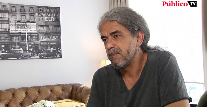 Fernando León: "El humor que sale del dolor es el que más resiste el paso del tiempo"