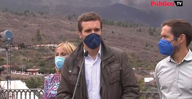 Pablo Casado pide que se faciliten viviendas para quienes han perdido sus casas por el volcán