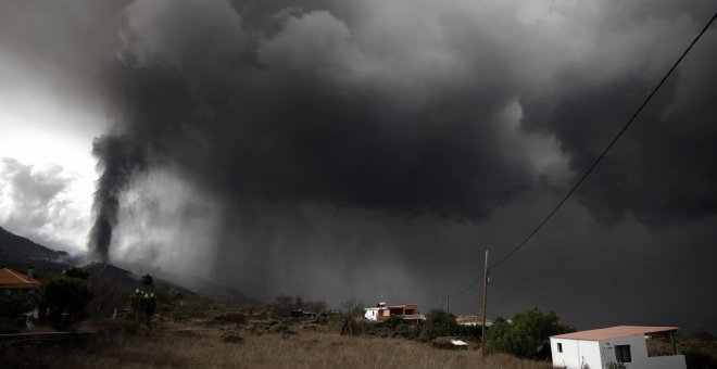 Lo que debes saber sobre la nube de azufre del volcán de La Palma