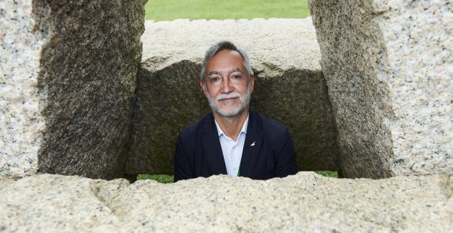 El director del MUPAC clausura el Ciclo de Prehistoria de Puente Viesgo