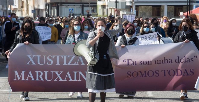 Argumentos jurídicos de peso cuestionan el auto que no ve delito en los vídeos de mujeres orinando subidos a webs porno