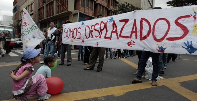 Otras miradas - El desplazamiento forzado aumenta en Colombia